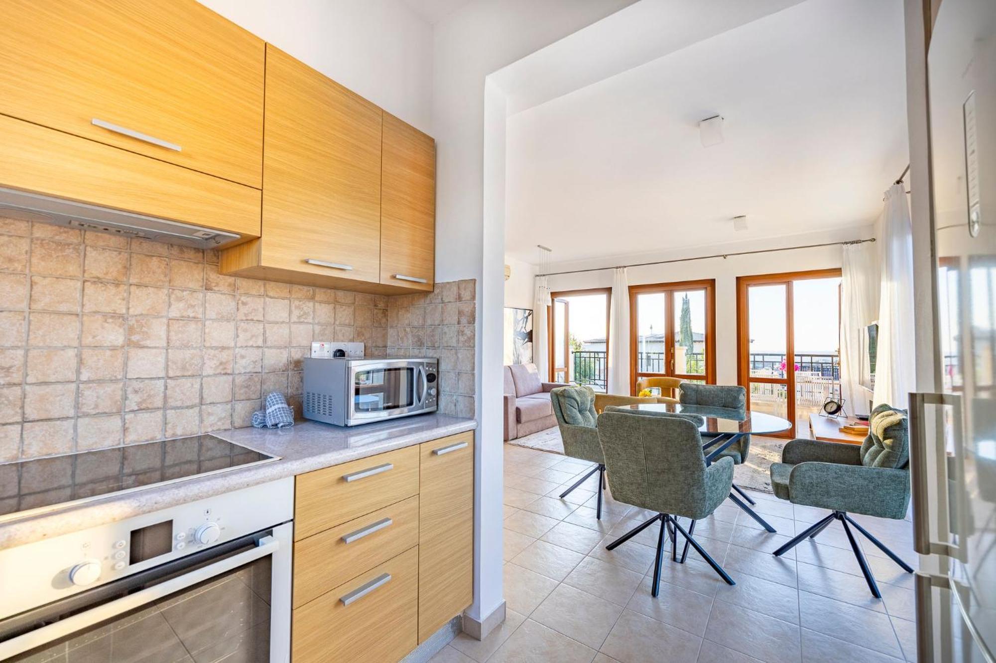 Aphrodite Premium Ii Apartment