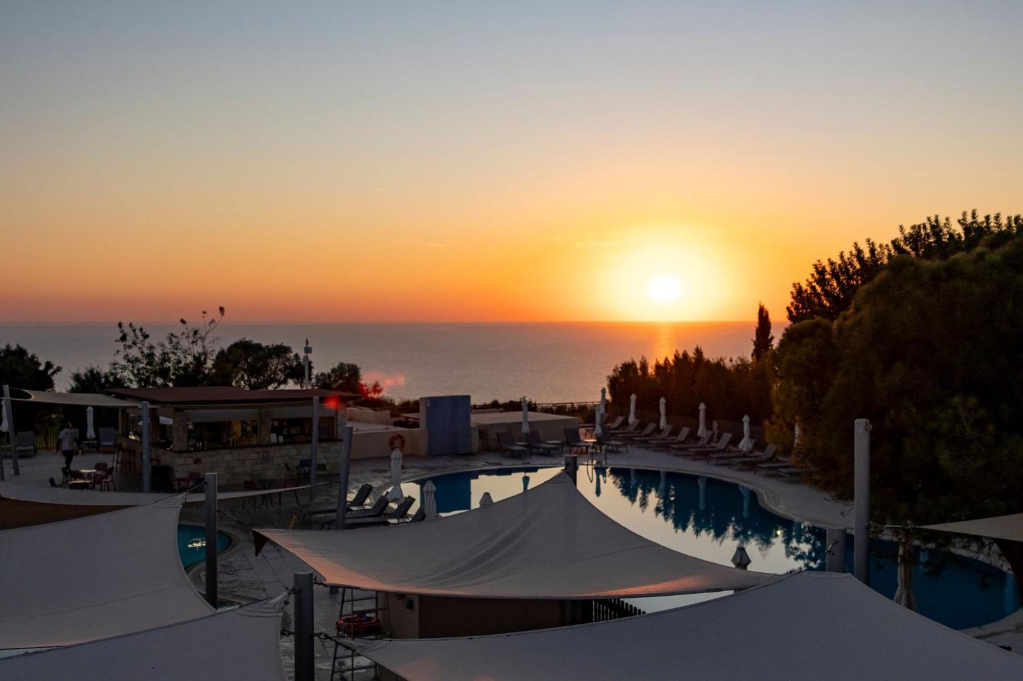 Aphrodite Premium Ii