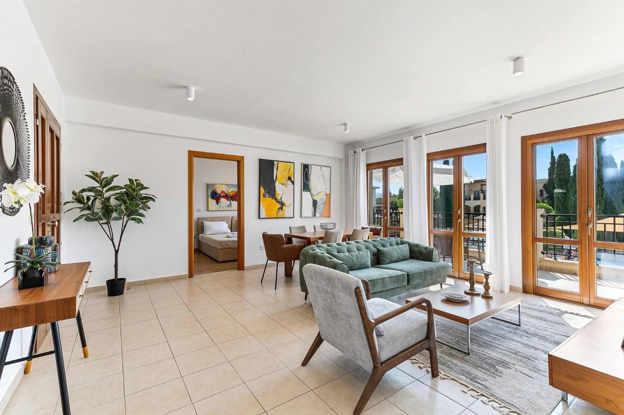 Aphrodite Premium Ii Apartment